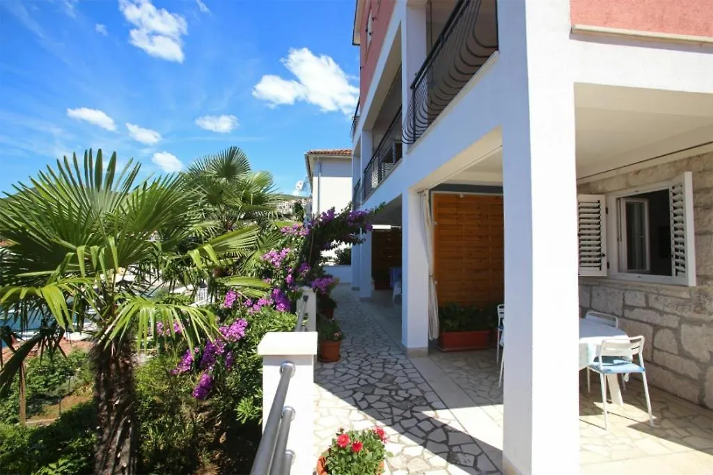 Apartman 5 Rabac Apartment